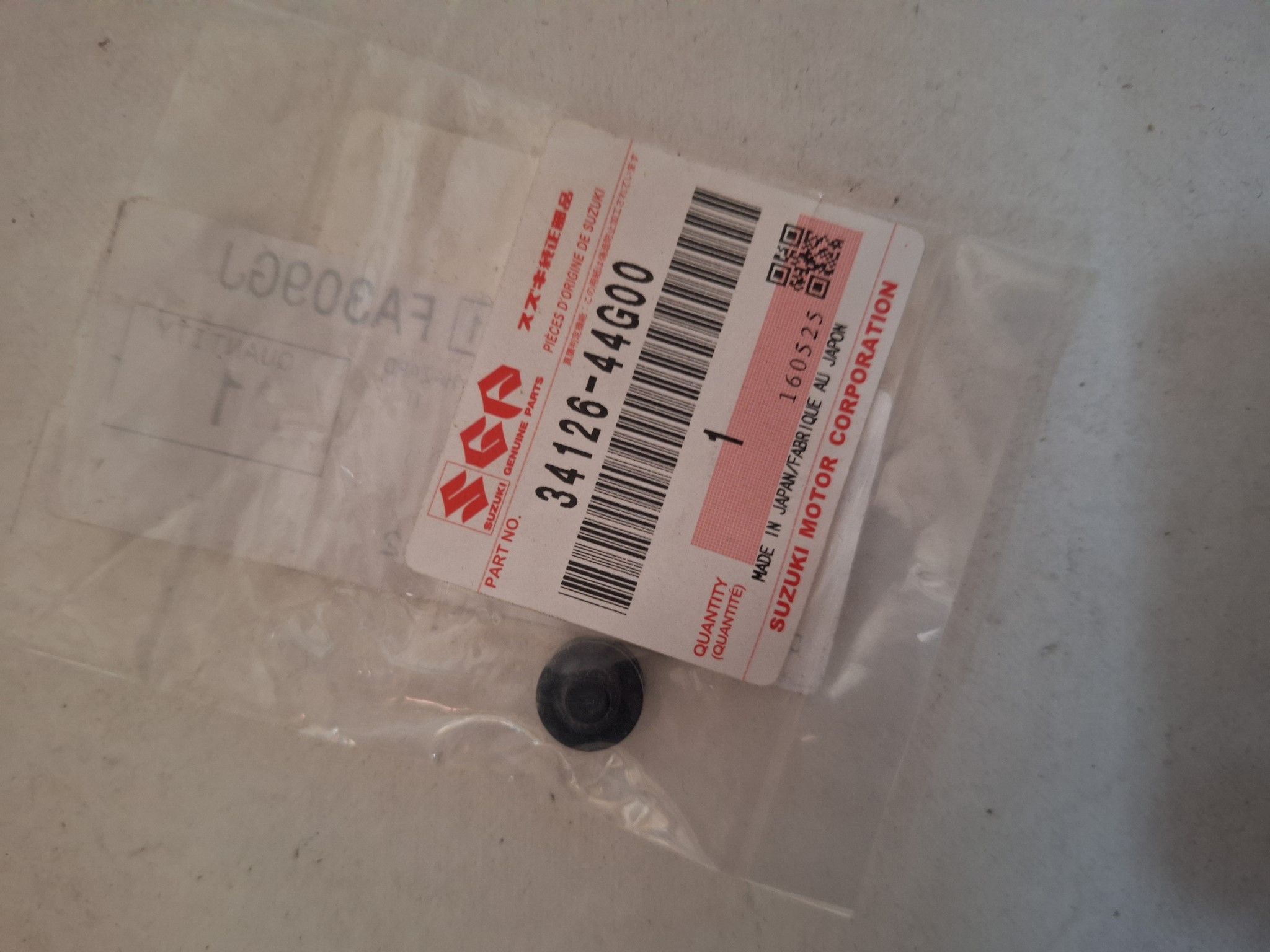 Picture of SUZUKI  ABDECKUNG  34126-44G00